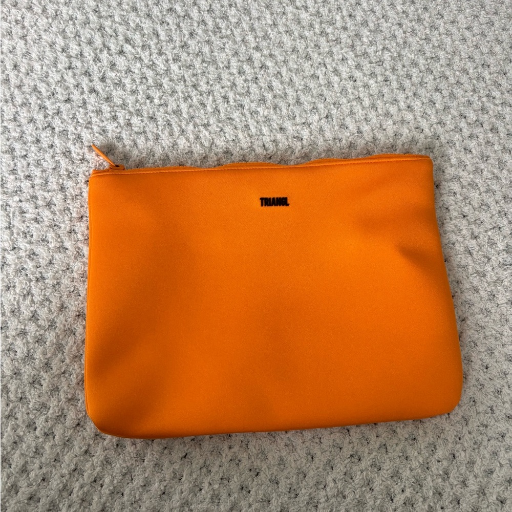 Triangl Bag Set with Accessories - Picture 2 of 8